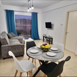 Superior Serenity apartment near Coral Bay