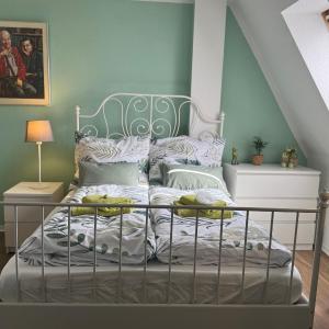 City View Apartment - WiFi - Netflix - Airport Shuttle