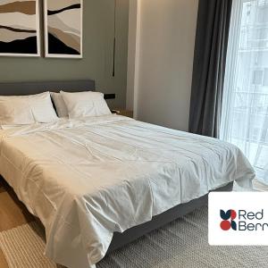 Kaf23 - 2BR apt with Balcony