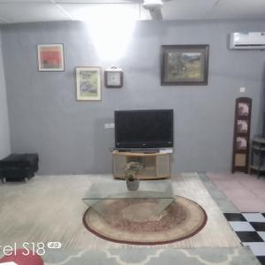 Majestic Comfort House
