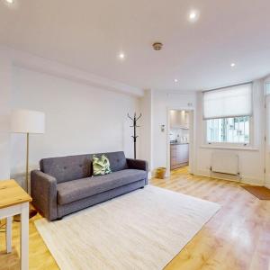 Charming 1 BR Apt near Shepherds Bush Station