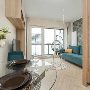 Old Town River Apartaments with Balcony & Parking Wrocław by Noclegi Renters