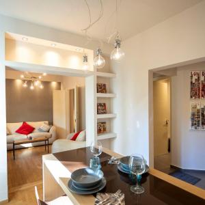 Modern 1-Bedroom Retreat in Pangrati