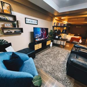 Hillside Pandan Guest Suite with WiFi & Netflix