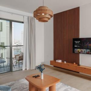 High-End Luxury 1BR in Port De La Mer near J1 Beachfront, Dubai