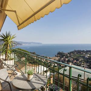Elegant sea view apartment by Wonderful Italy
