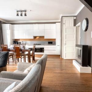 2ndhomes Deluxe 95m2 2BR Apartment with Sauna