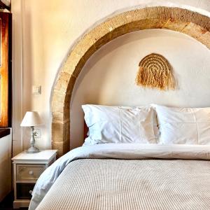 Ypatia Cozy Castle Suite Apartment with Loft