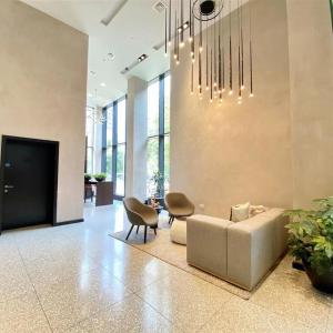 MCR City Condo Free Parking Gym Terrace