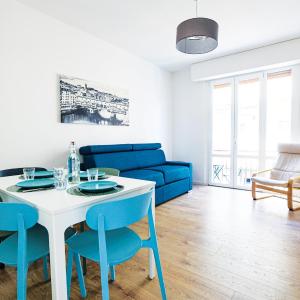 Claudio's Flat - Near Tram, Airport, Station & City Center