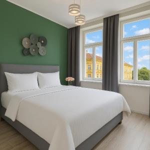 Kinsky Garden Apartments and Suites by Dwellfort