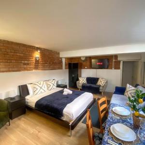 City Centre Beautiful & Cosy Studio Apartment