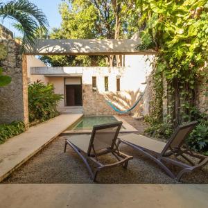 Casa Pepen by Kanaa - Colonial Luxury with a Private Outdoor Pool and Garden in Central Merida