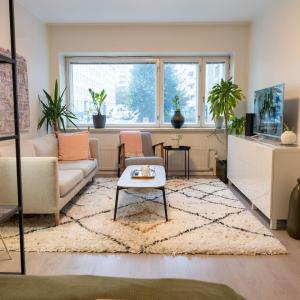 Bright, lush and comfortable apartment in Kallio