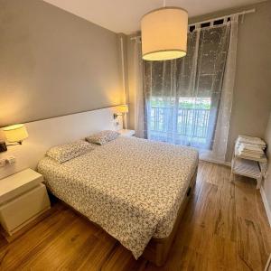 Airport Madrid Plenilunio Suites blue