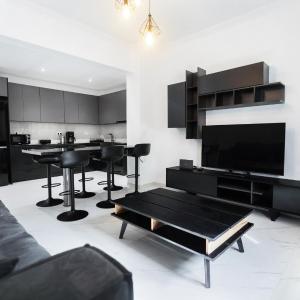 Flouris Apartments