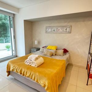 Impecable estudio en lujoso edificio en Caballito