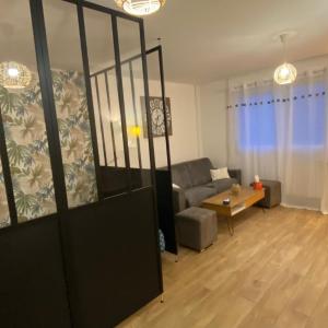 Appartement proche plage, aéroport, tram