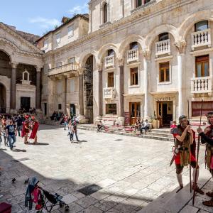 Centro di Centri Rooms
