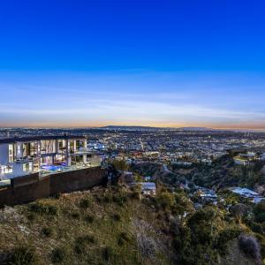 Ocean to City Views, Fire Feature, Water falls Dream Oasis