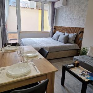 Malavi DV34 top center apartment Ruse