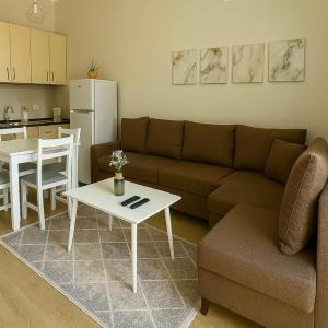 Home Inn Apartaments