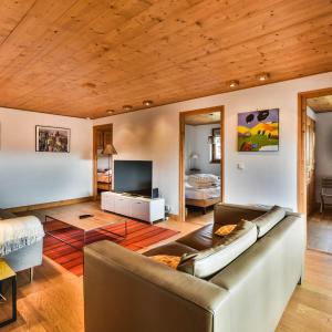Spacieux T4 aux Gets près des pistes avec terrasse - FR-1-685-86