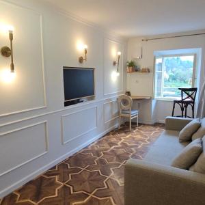 Apartment Econte near old town