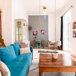 Spacious Neoclassical 2 BDR Loft in Psiri