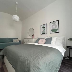 Chic and Modern Apartments