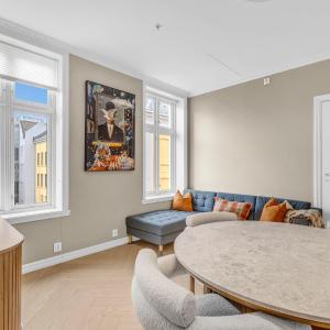 Urban Elegant Apartment