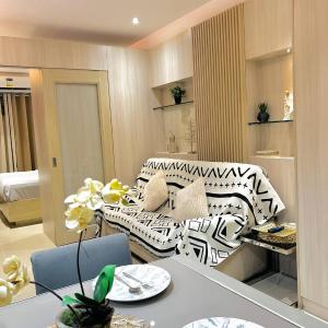 Icy Suite at Shell Residences Near MOA and NAIA