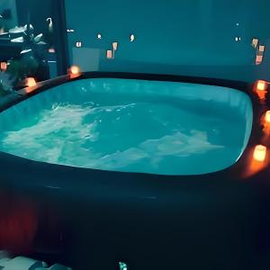 Unique Penthouse with Jacuzzi & Garden