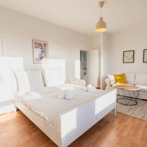 Zentrale großzügige Penthousewohnung für 8 Personen