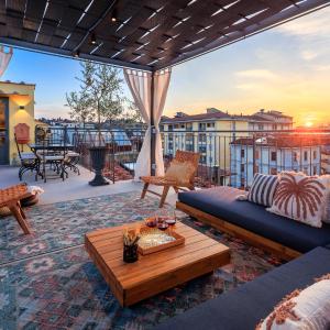 ENCHANTING PENTHOUSE with a breathtaking 360 degrees Panoramic View in the Heart of Florence