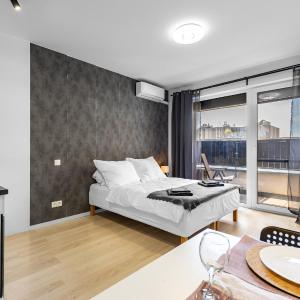 Slnecnice studio with parking 24 hour check in