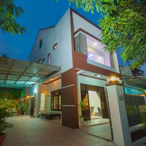 Royal Homestay
