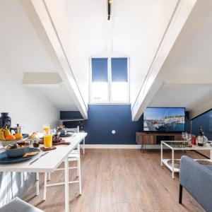 DEROULEDE - Superb Studio Suite w AC Downtown