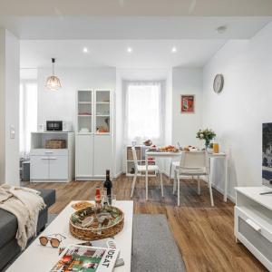 MARI 71 - Unique Apt Near Sea