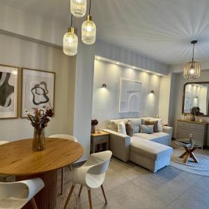 Acropoli 1 Bedroom Flat with Rooftop Acropolis View
