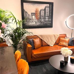 Central 2 Bed in Oxford Street
