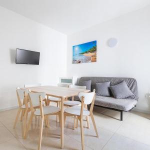 Idalia Holiday Homes - Duna
