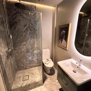 Spacious & Cozy Studio Apartment