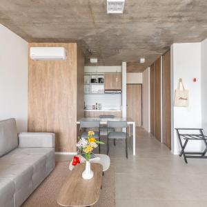 Attico More II