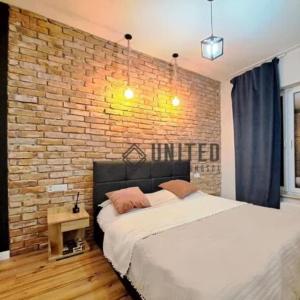 Apartment with terrace, next to the train station and OLD town