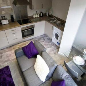 StayZo - Executive City Centre Apartment 2