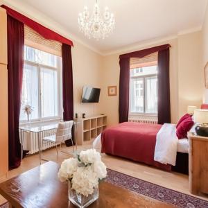 Wenceslas square Romantic Apartment