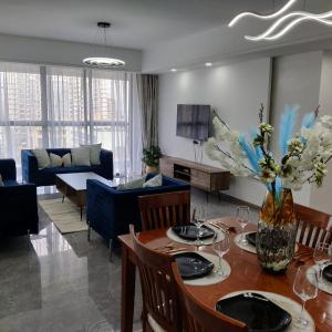 supreme luxury living apartments with breathtaking amazing city views gym heated swimming pool fully equipped gym children playground and ample parking space and proximity to major shopping malls and gourmet restaurants in kilimani