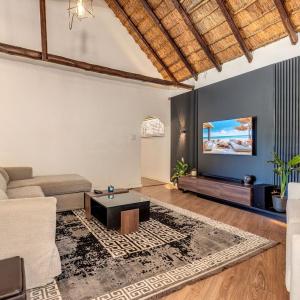 Entire Villa in Bryanston