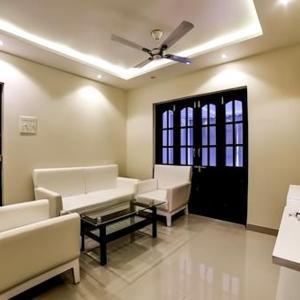 Luxury 2BHK Apartment with Swimming Pool near Candolim Beach